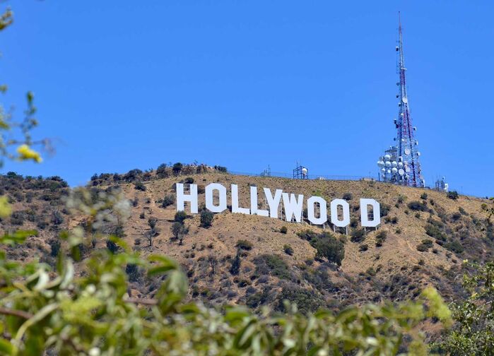 Hollywood-skylten i Los Angeles, en av världens mest kända symboler för film och drömmar.